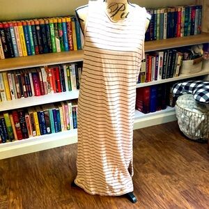 Old Navy Sleeveless Midi Tshirt Dress